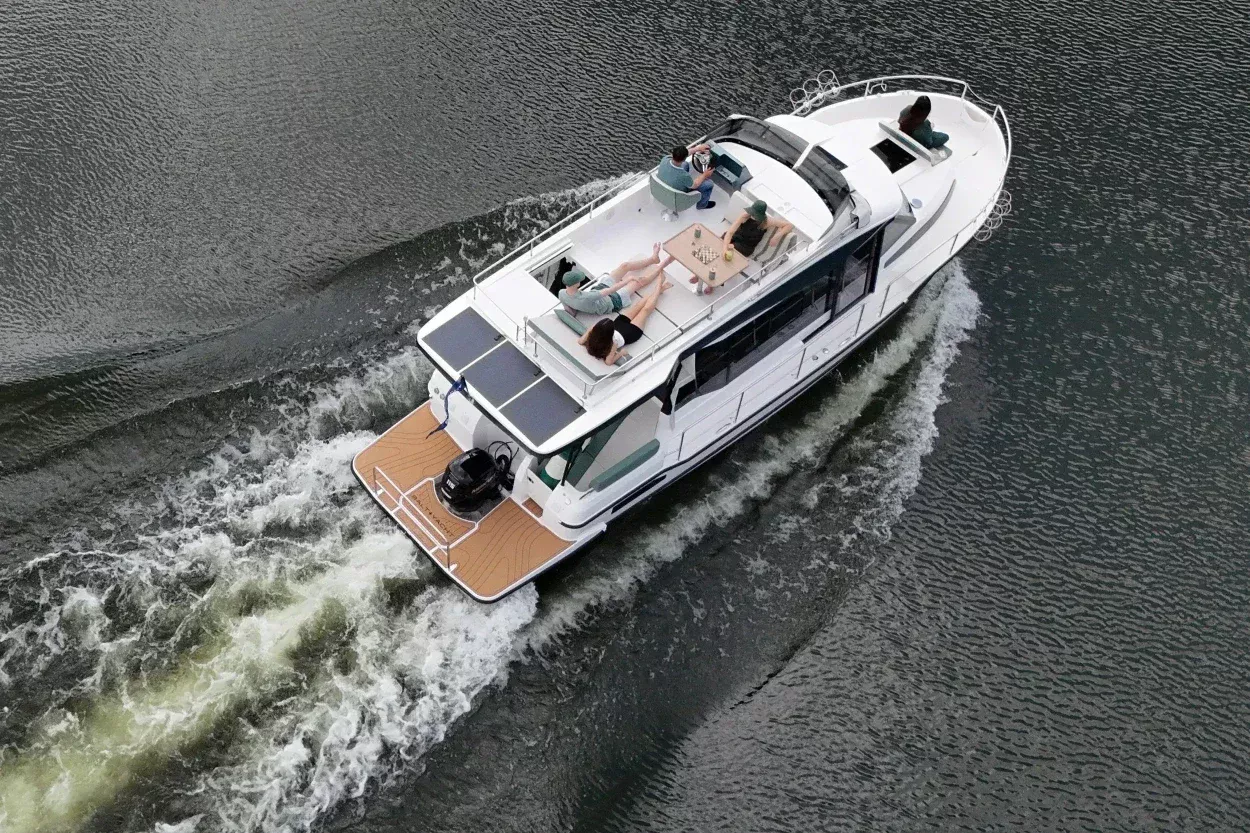 Suncamper 36 lakóhajó hazai vizeinkre